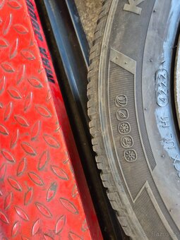 FORD 4x108 zimní sada 175/65 R14 DOT 20+22 5.5Jx14 ET37,5 - 8