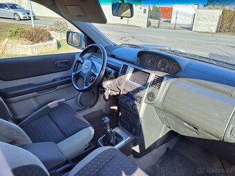 Nissan x-trail 4x4, 2.2 dci 100kw model 2005 bez koroze - 8