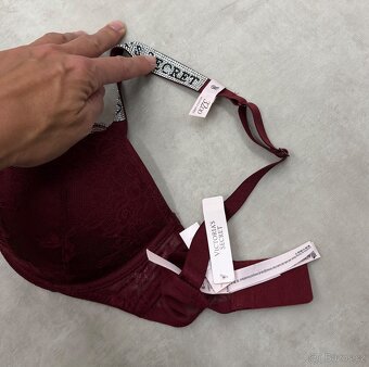 Victoria Secret podprsenky 32DD - 8