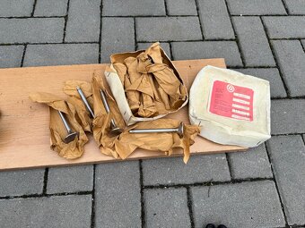 Volha Gaz 21, Gaz 24, nové originální ventily - 8