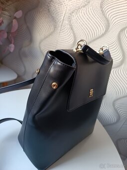 Dámský  batoh Tommy Hilfiger - 8