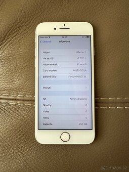 iPhone 8 256GB Silver - 8