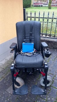Elektrický invalidní vozík - 8