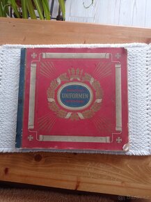 CIGARETOVÉ  KARTIČKY  RU - 8