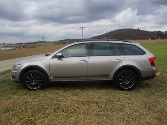 Škoda Octavia SCOUT 2.0TDi RS 135kW DSG 2015 - 8