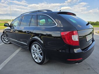 Škoda Superb Combi 3.6 FSI V6 4x4 + F1-DSG TOP - 8
