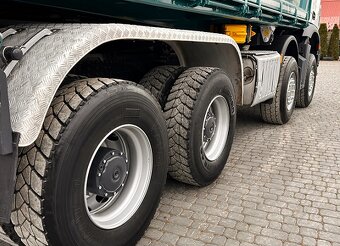Mercedes-Benz AROCS 3245 8x4 - třístranný sklápěč + závěs - 8