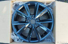 Skoda Fabia 3 - Rapid, 1x disk 16" Anita Black 5JA601025PFL - 8