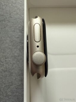 Chytré hodinky Apple Watch SE 2022 GPS 40mm - 8