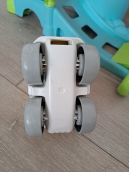 Dětská hra zábavná garáž Clementoni - 8