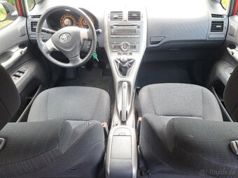 Toyota Auris 1.6VVTi 91kw ČR - 8