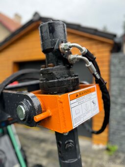 Hydraulický půdní vrták profi Wolverine USA, mininakladač - 8