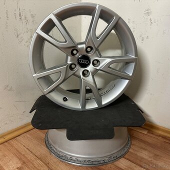 AUDI Q3 / VW TIGUAN 5x113 R17 ET33 (6,5Jx17) 57,1m - 8