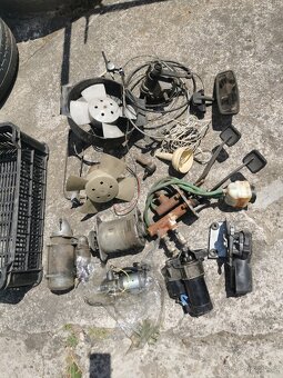 Díly ŠKODA 100 a 120 - 8