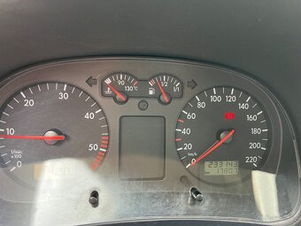 Vw golf IV - 8