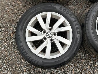 Alu orig letní sada VW Aragon 5x112 6,5J ET41 215/60 R16 2 - 8