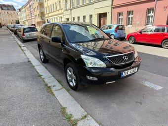 Prodám poctivý Lexus RX350 3.5 V6 - 8
