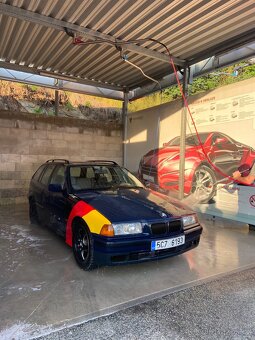 BMW e36 318i - 8