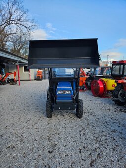 malotraktor Iseki TA215 4x4 s kabinou a čelákem - 8