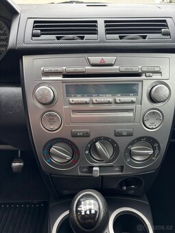 Mazda 2 1.4i 59KW - 8