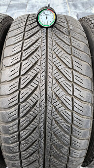 18 originál Mercedes E-Class W213 zimní 245/45 R18 - 8