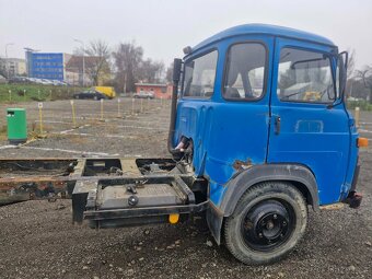 Avie na náhradní díly bez TP - 8