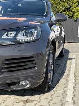 VOLKSWAGEN TOUAREG 3.0 TDI 180KW TOP VYBAVA WEBASTO XENONY - 8