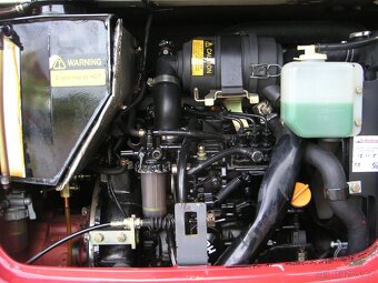 Minibagr , minirypadlo TAKEUCHI TB 014 - 8