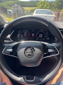 Octavia IV 2.0 TDI 85Kw - 8