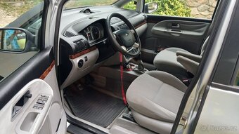 Ford Galaxy 1.9 TDI - 7 místné,tažné 2t - 8