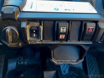 CAN-AM Maverick Trail 1000 DPS - 8