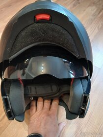 Vyklápěcí helma na motorku - 8