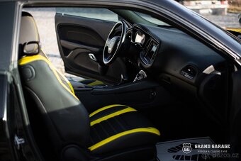 Dodge Challenger V6 WIDEBODY - 8