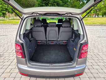 VW TOURAN 1.9tdi 77kw 185tis.km servisní knížka TOP stav - 8