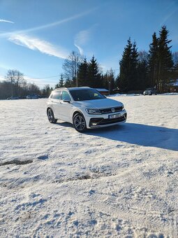 Volkswagen Tiguan R-line 2.0tdi - 8