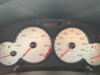 Peugeot 206SW - 8