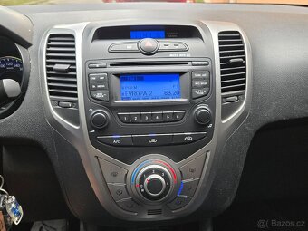 Prodám Hyundai ix20 1,4i  2011 51tis,km - 8