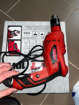 Okružní pila parkside+ vrtačka HECHT - 8