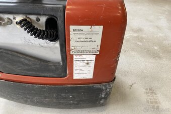 Toyota LWE130 elektrický paletový vozík - 8