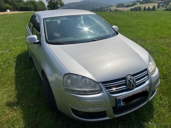 Volkswagen Jetta 1.6 Benzin 2007 - 8