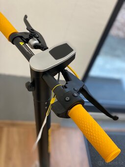Elektrická koloběžka Scrambler CITY CROSS - E - 8
