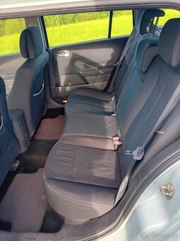 Renault Megane 2,16V - 8