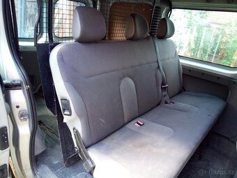 Opel Vivaro - 8