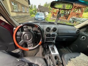 Jeep Cherokee KJ 2,8 CRD - 8