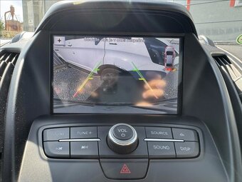 Ford Kuga 2,0 TDCi Titanium 4x4 1.maj ČR - 8