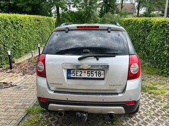 Prodám Chevrolet Captiva 2.0 - 8