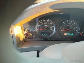 Jeep wk 4.7i - 8