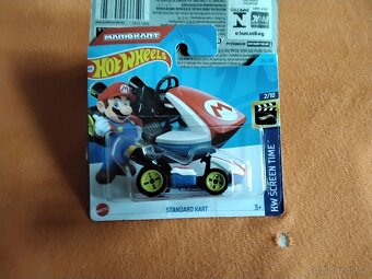 Hot Wheels 4 - 8