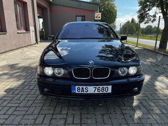 BMW e39 525D touring manuál - 8