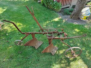 Koňské pluhy + plečka - 8